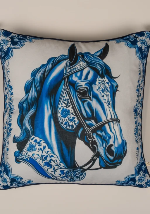 Çini At Desenli Kırlent Kılıfı