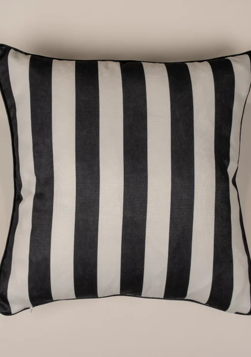 Siyah Çizgili Kırlent Kılıfı
